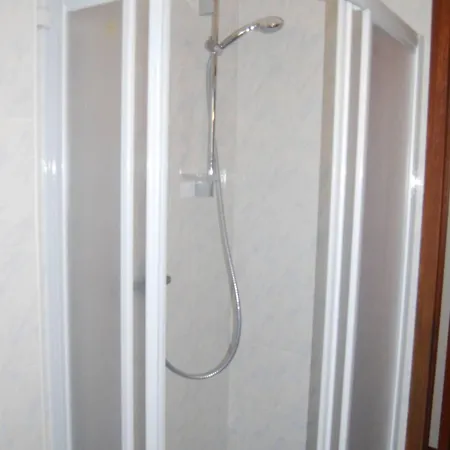 Apartment Warm Near The - Beahost